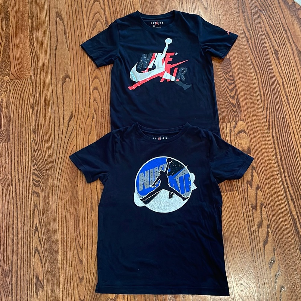 Youth Nike Jordan tee shirts (2)
